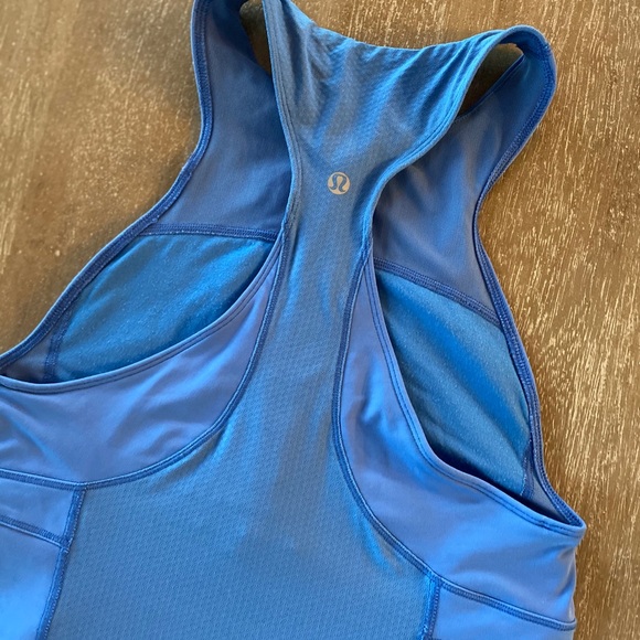 Lululemon Run Tank - Picture 3 of 10